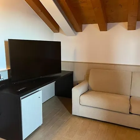 Ambassador Resort 4*