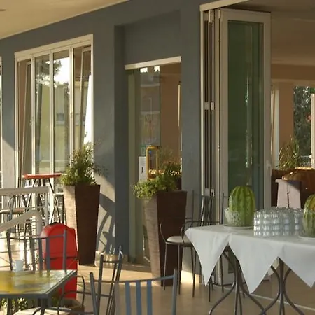 Ambassador Resort 4*