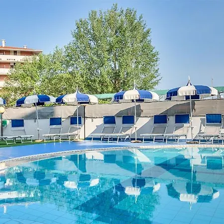 Resort Ambassador 4*